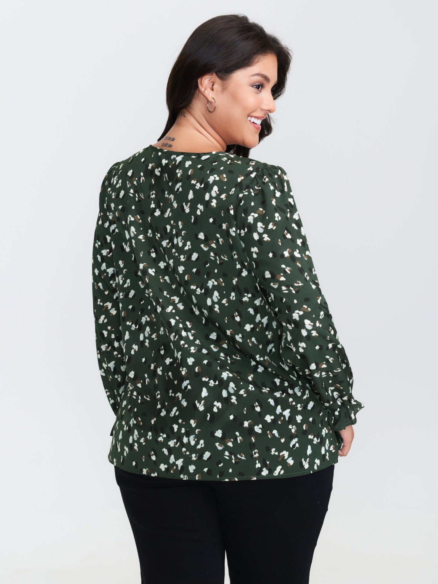 Leopard Print Stretchy Cuff Sleeve Blouse