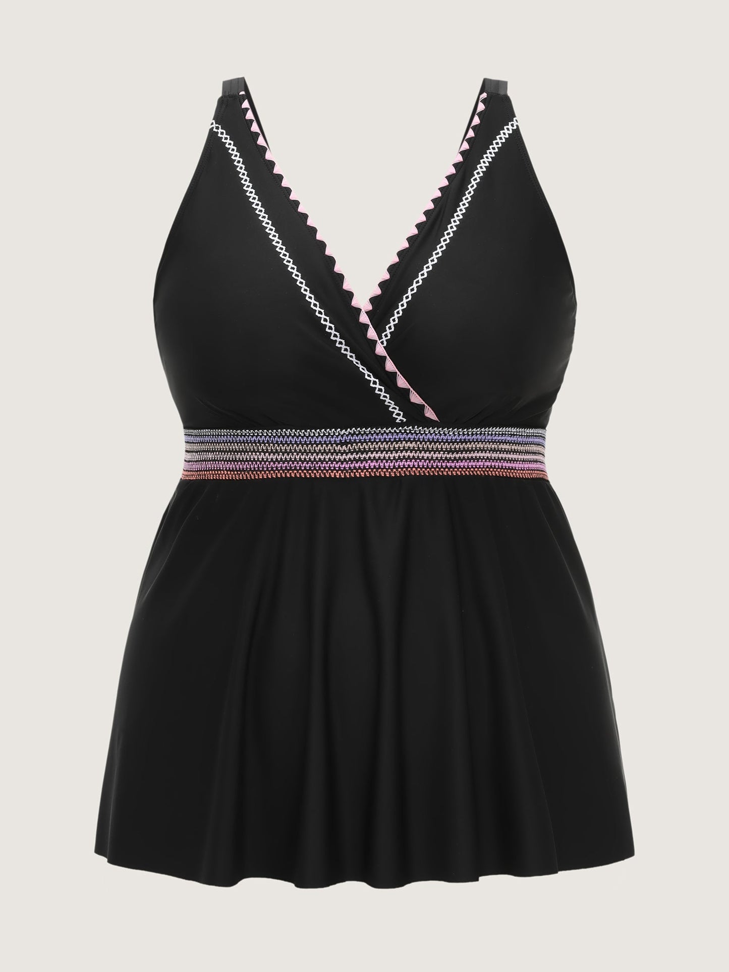 Color Contrast Hips Coverage Swim Top