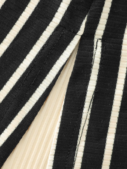 Striped Color Contrast Mockneck T-Shirt