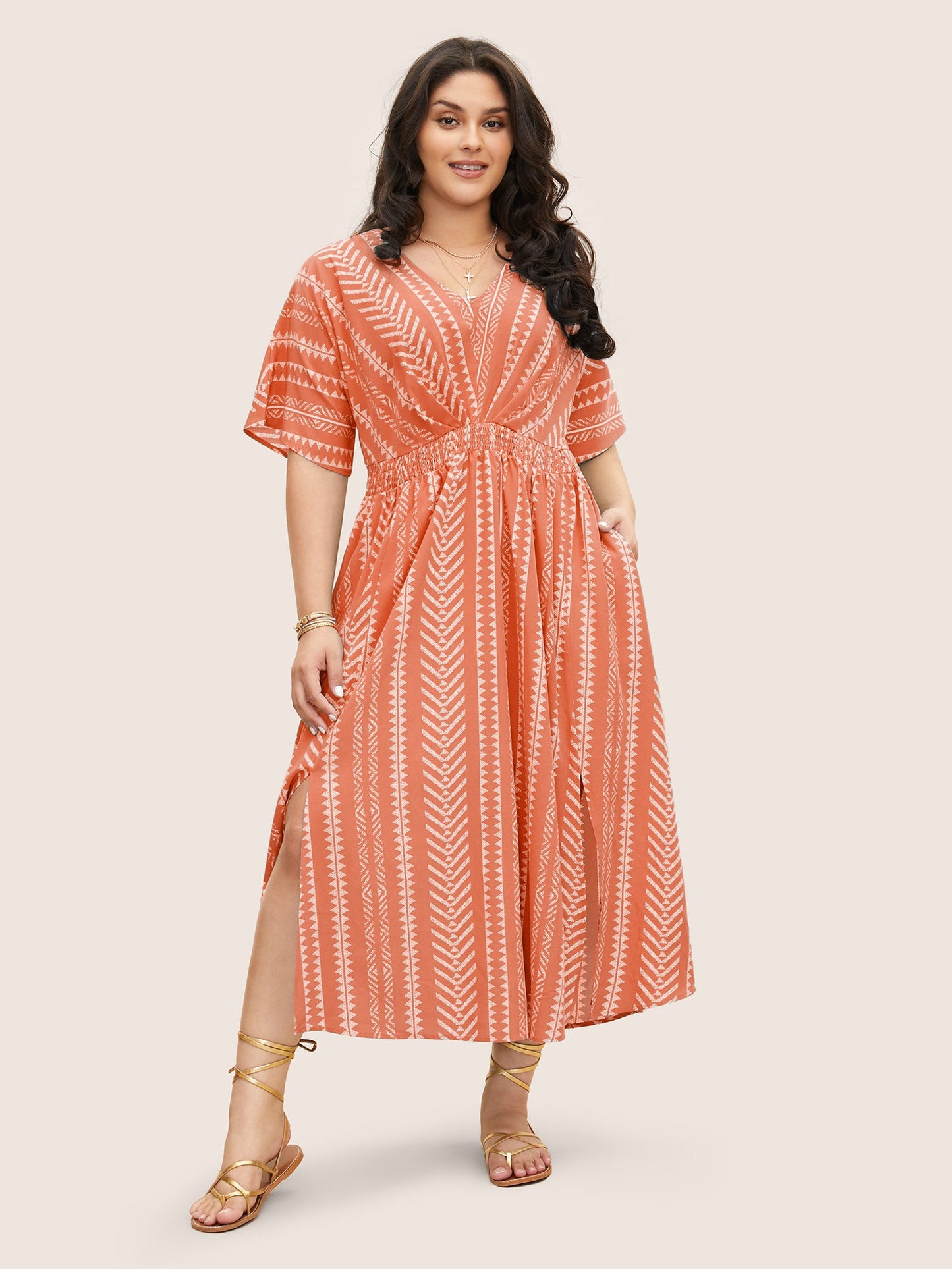 plus size Solid Geometric Dolman Sleeve Pocket Shirred Split Hem Dress