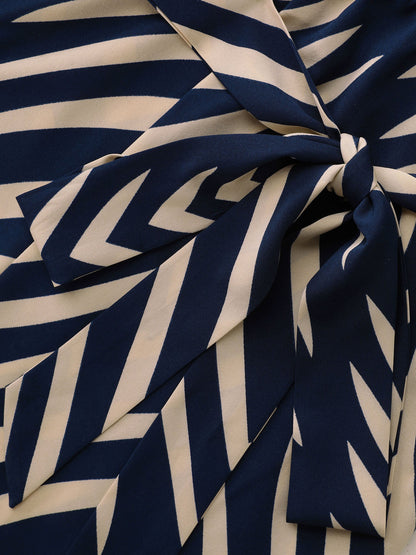 Geometric Print V-Neck Stretchy Jumpsuit