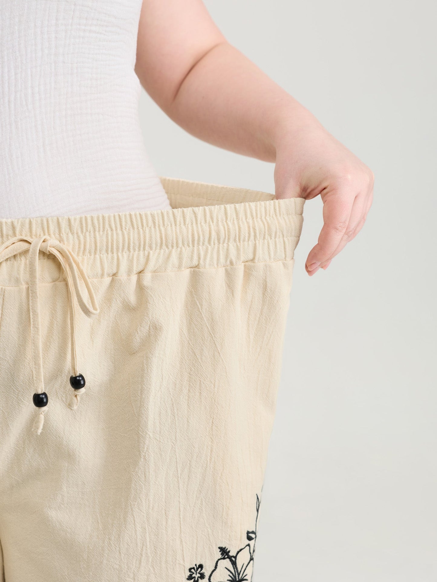 Pure Cotton Embroidered Hem Drawstring Shorts