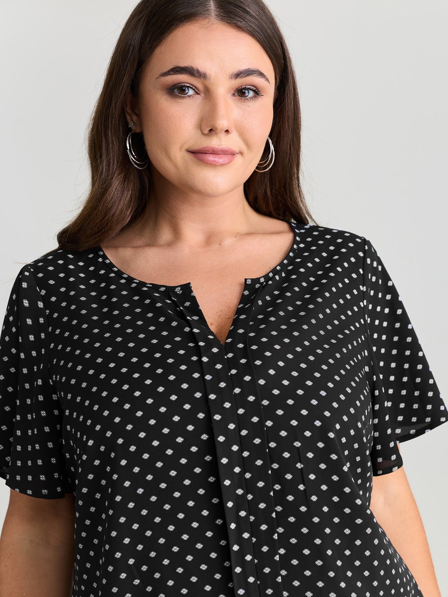 Geometric Print Pleated Front Blouse