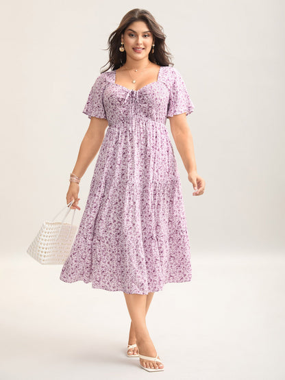 plus size Ditsy Floral Sweetheart Drawstring Pocket Tiered Dress