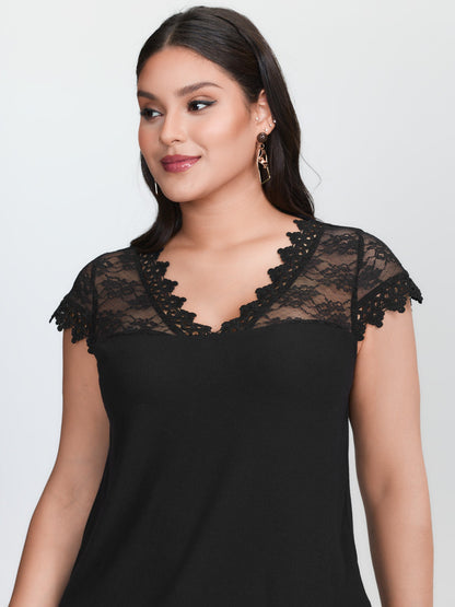 Stretchy Lace V-Neckline Top