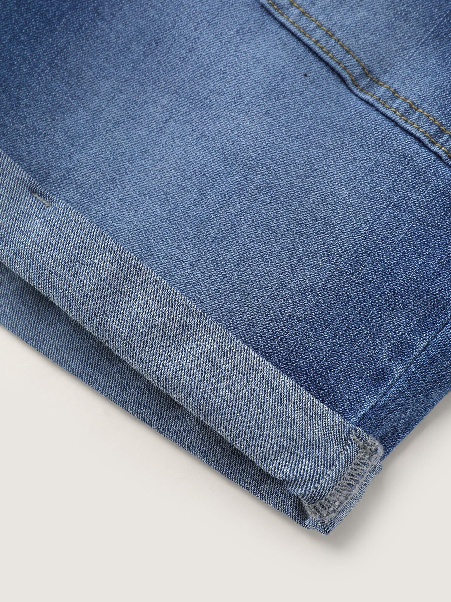 Elastic Back-Waist Skinny-Fit Denim Shorts