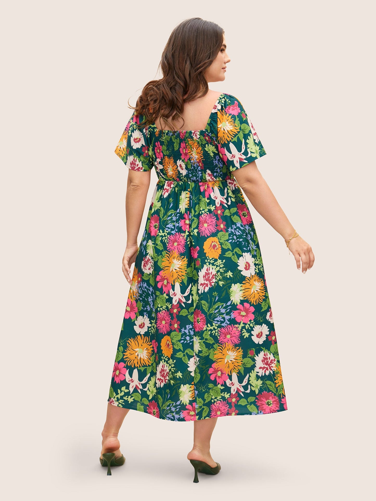 plus size Floral Shirred Square Neck Pocket Midi Dress