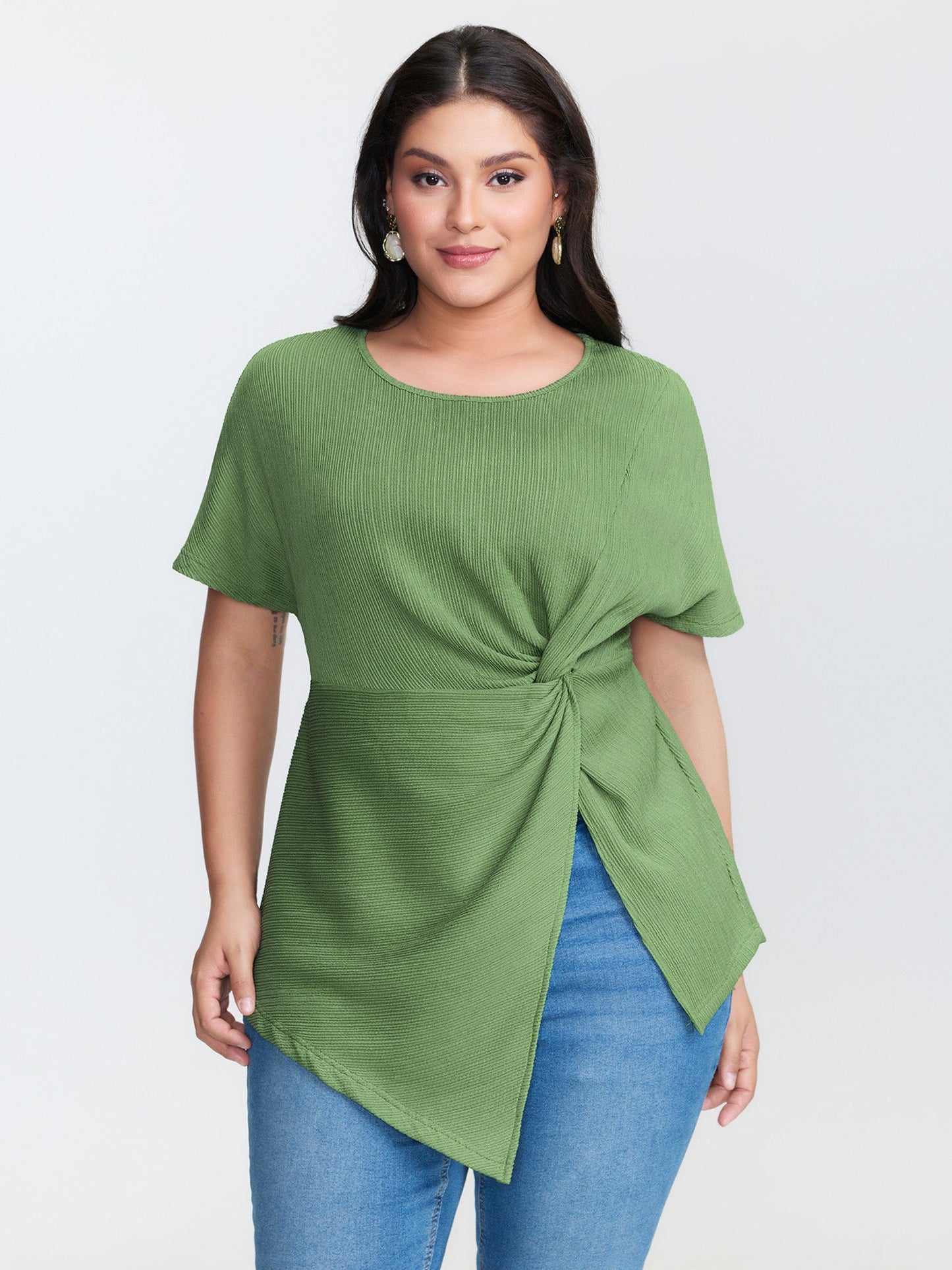 Knotted Side Waist Slit T-Shirt