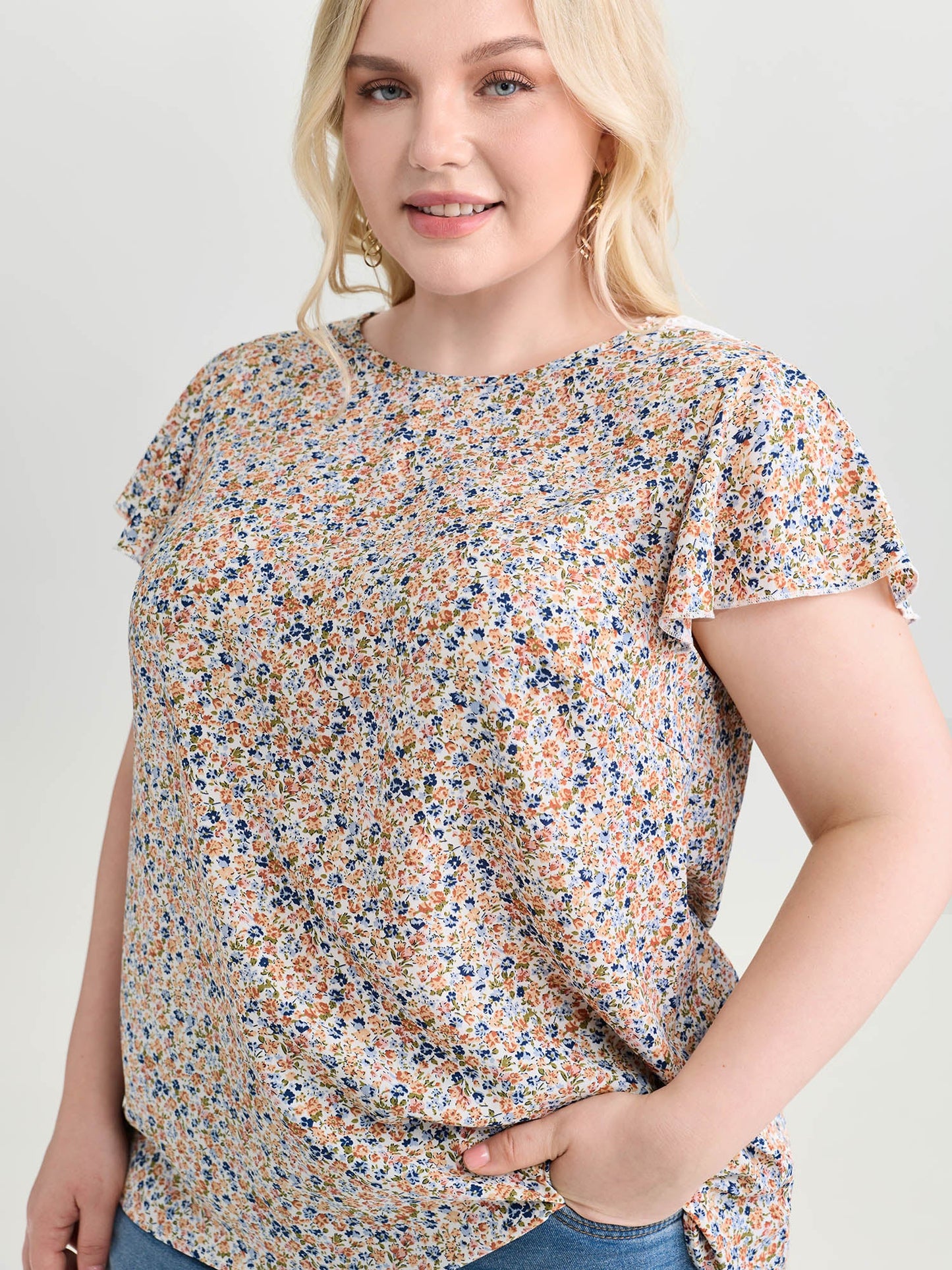 Micro Floral Print Open Back Tie Blouse
