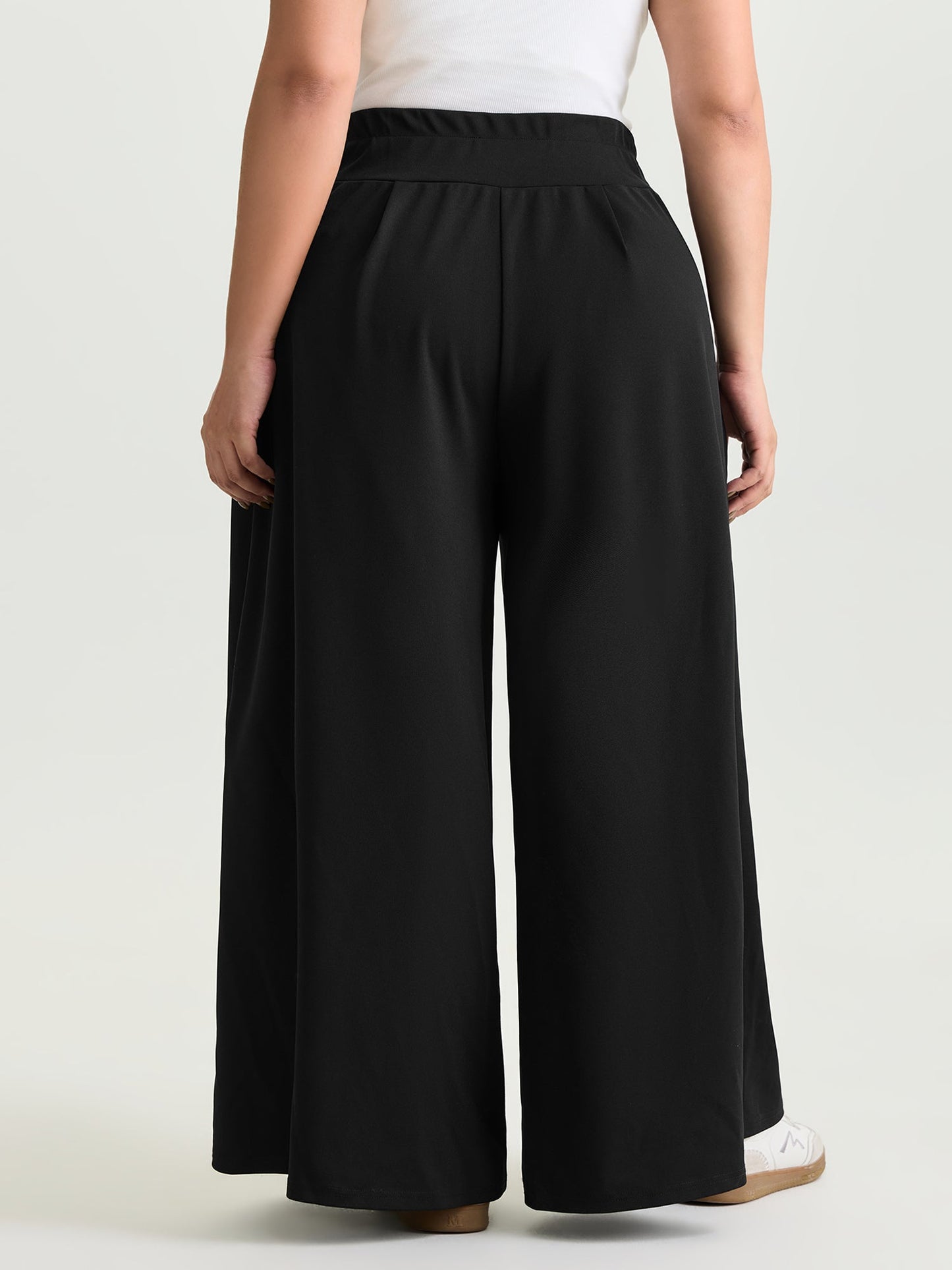 Stretchy Wide Waistband Wide-Leg Pants