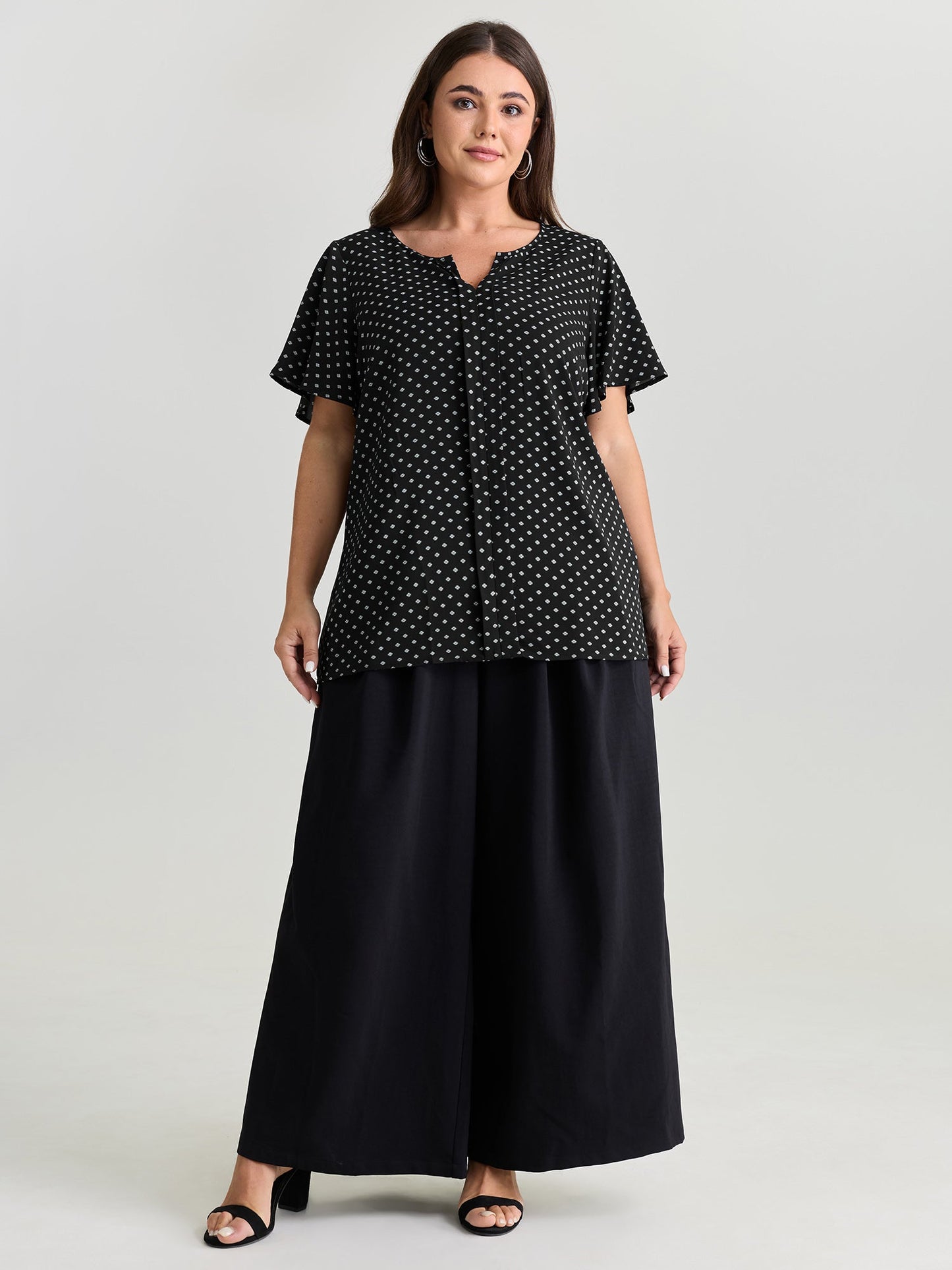 Geometric Print Pleated Front Blouse