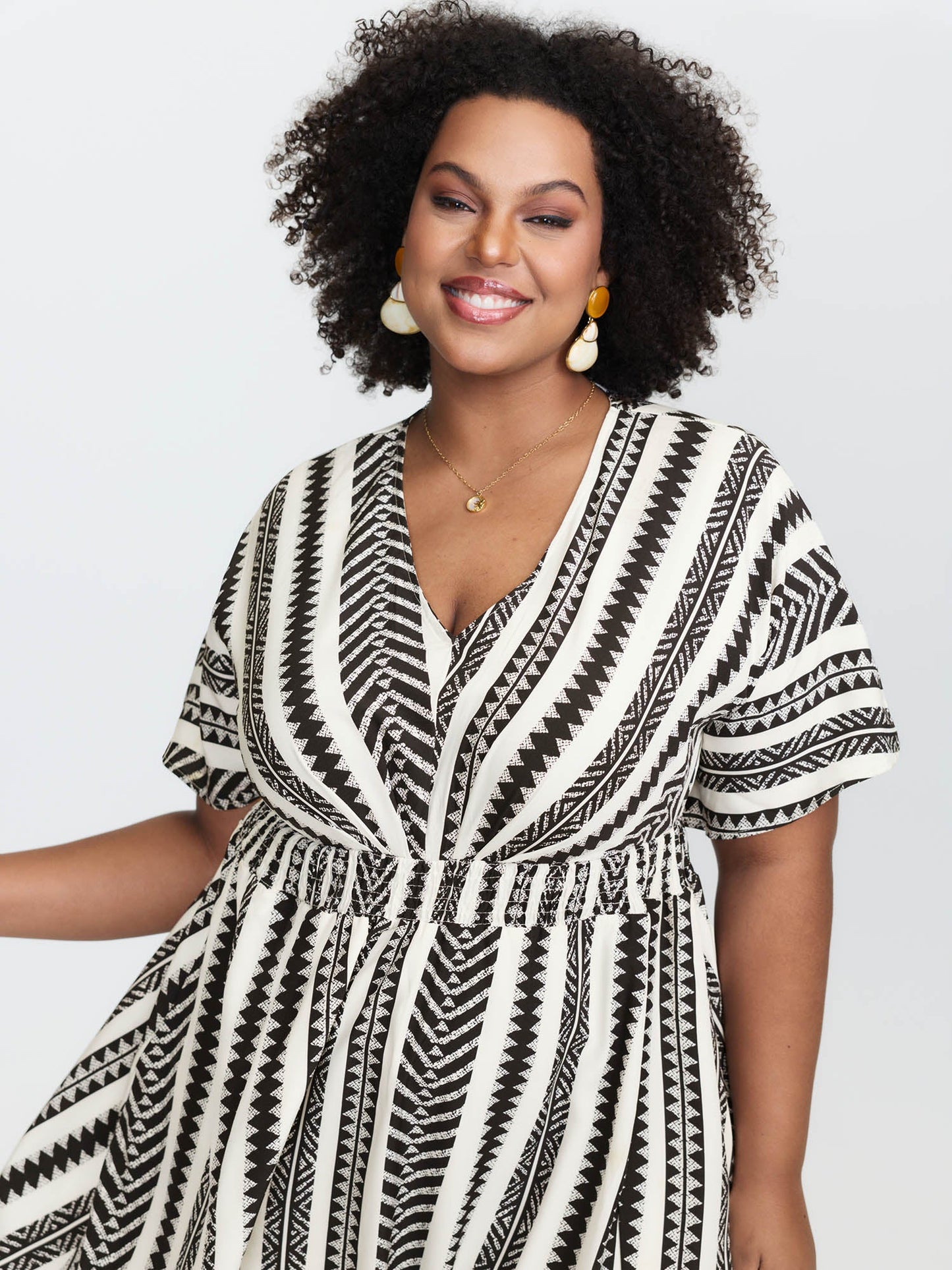 plus size Solid Geometric Dolman Sleeve Pocket Shirred Split Hem Dress