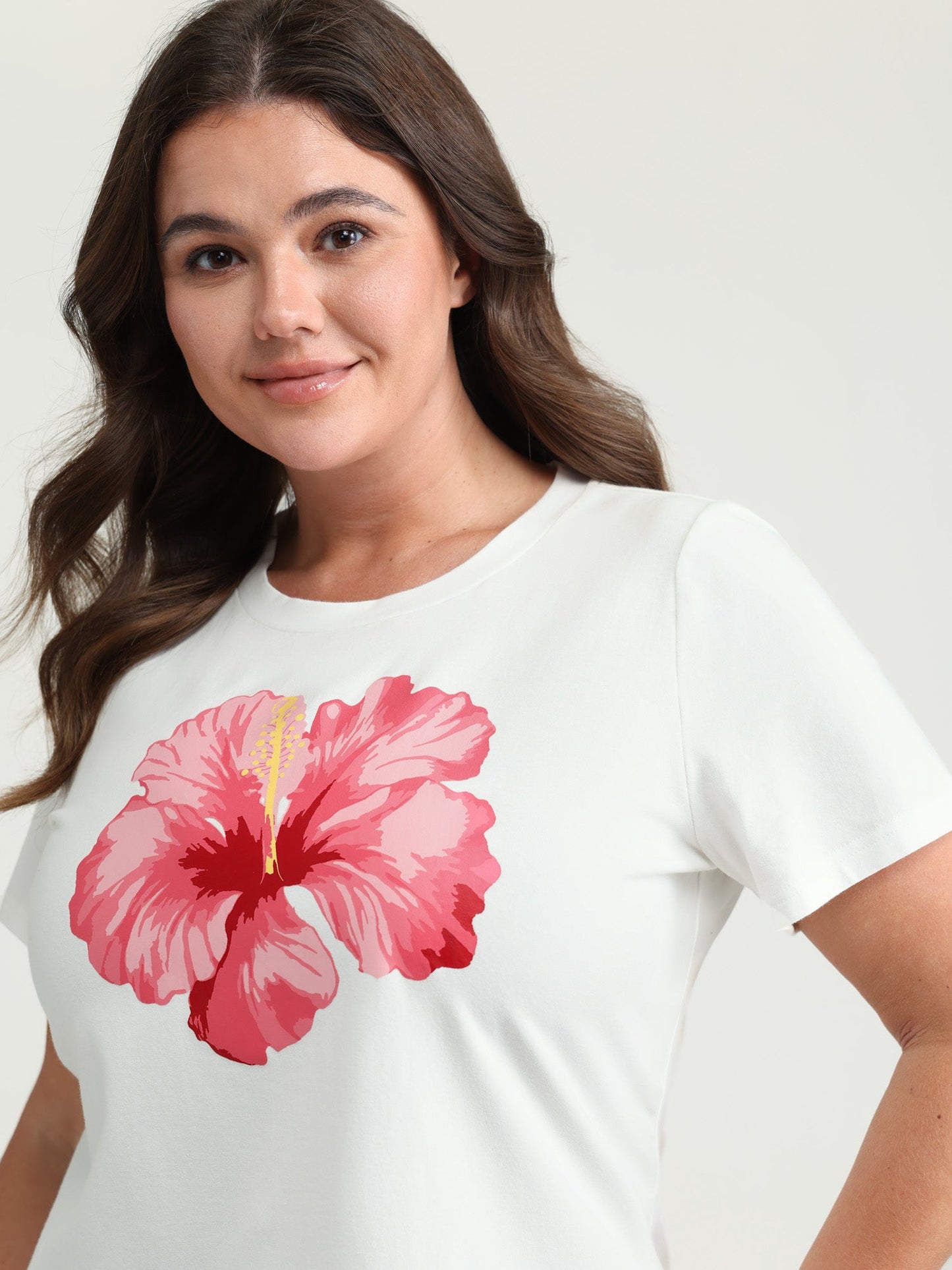 Cotton Bright Floral Print Crew Neckline T-Shirt