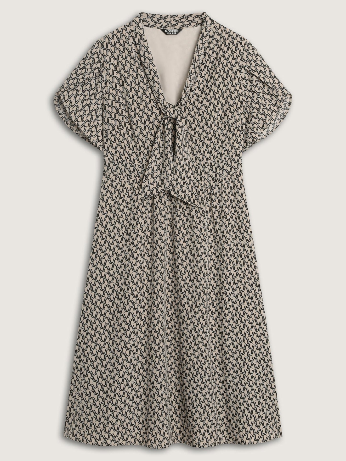 Geometrical Print Petal Sleeve Midi Dress