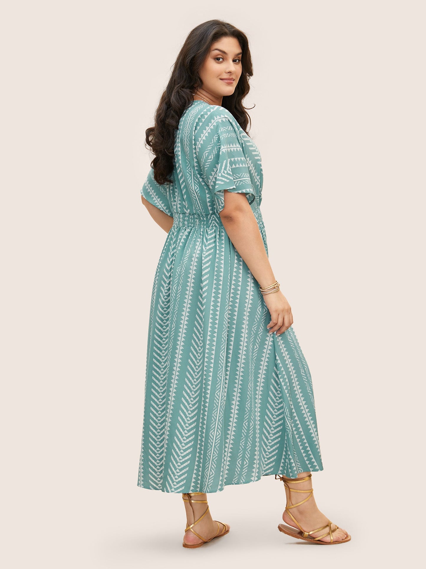 plus size Solid Geometric Dolman Sleeve Pocket Shirred Split Hem Dress