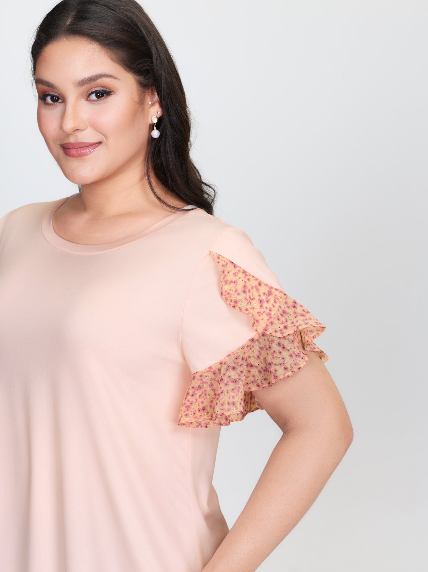 Floral Ruffled Sleeve Knit Top