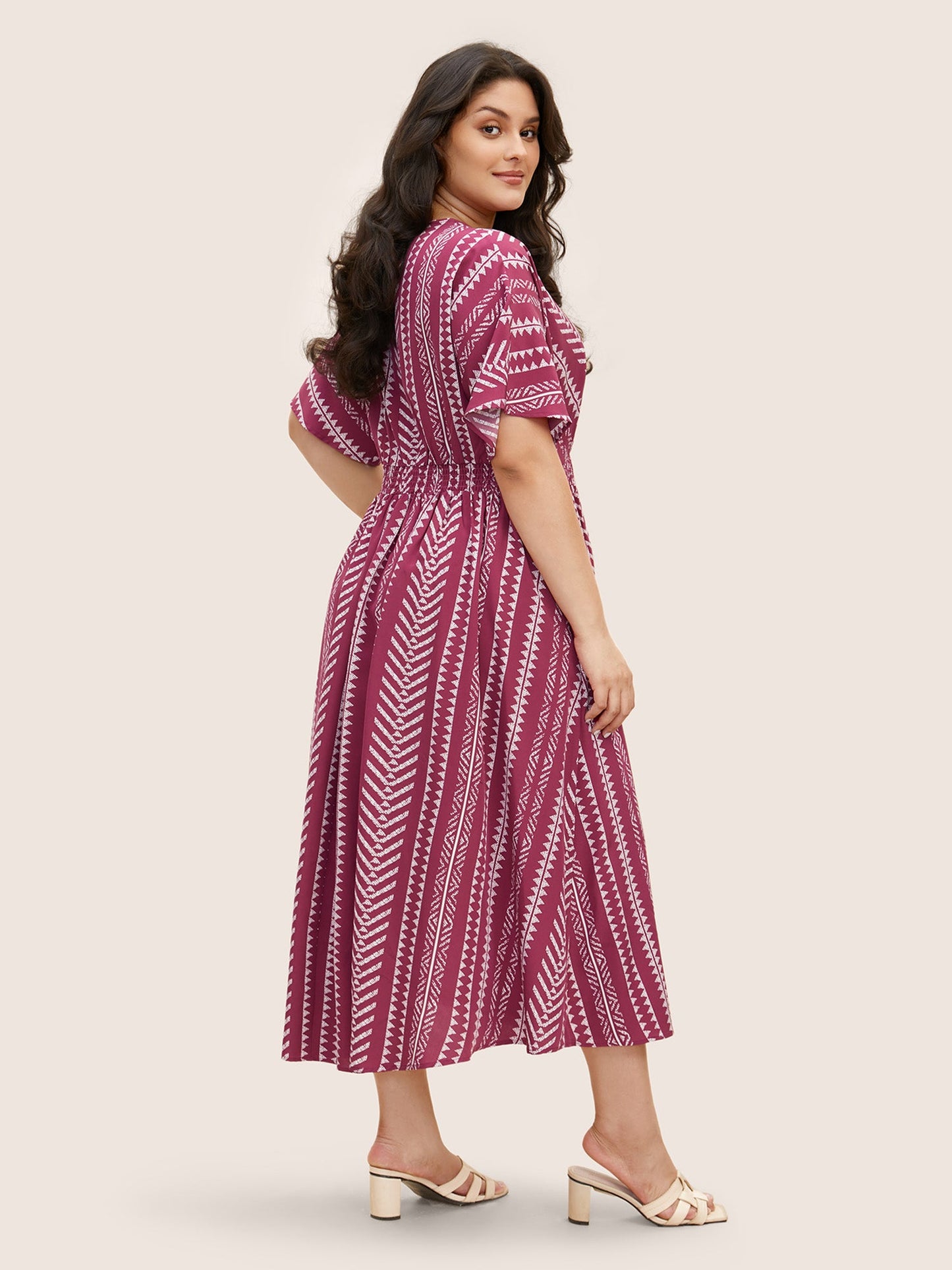 plus size Solid Geometric Dolman Sleeve Pocket Shirred Split Hem Dress