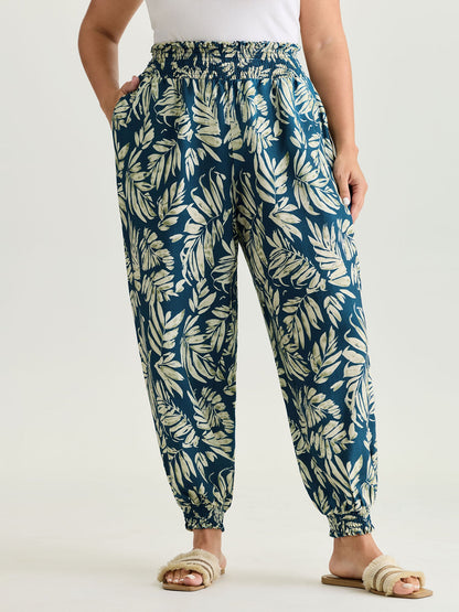 Supersoft Silohuette Flower Shirred Cuff Pants
