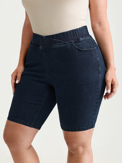 Elastic Back Waistband Skinny-Fit Denim Shorts