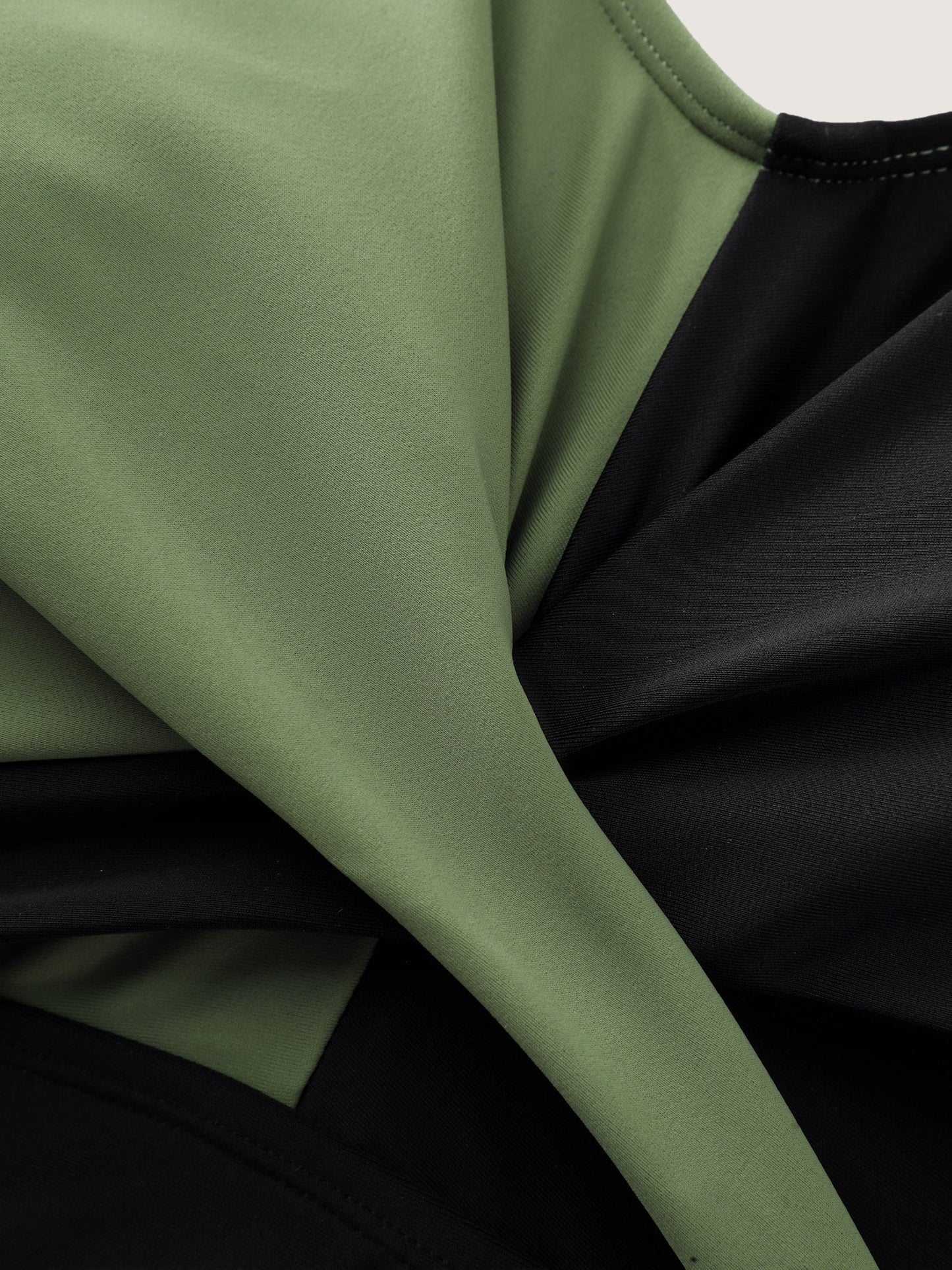 Colorblock Adjustable Overlap Front Swim Top