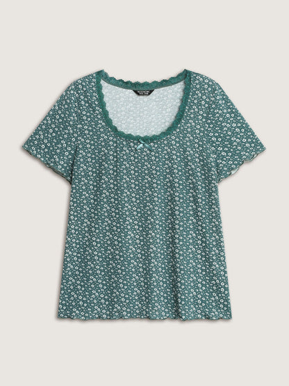 Floral Print Lace Neckline T-Shirt