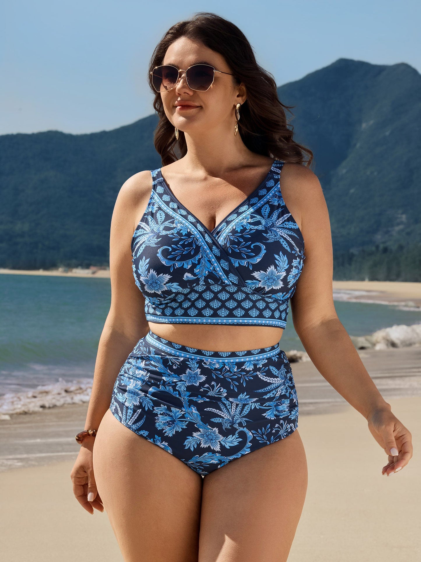 Floral Print Color Contrast Swim Bottoms