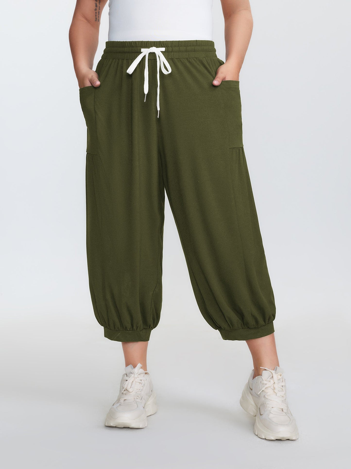 Supersoft Drawstring Cropped Jogger Pants
