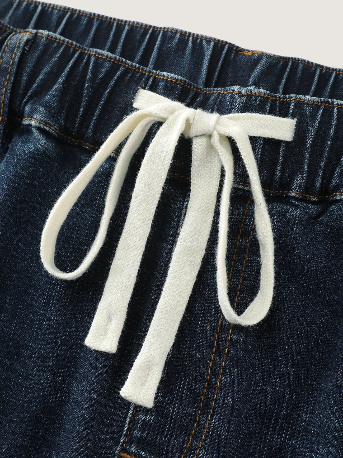 Easy Pull-On Stretchy Skinny-Fit Denim Shorts
