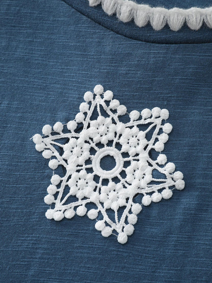 Star Motif Cut-Out Round Neck T-Shirt
