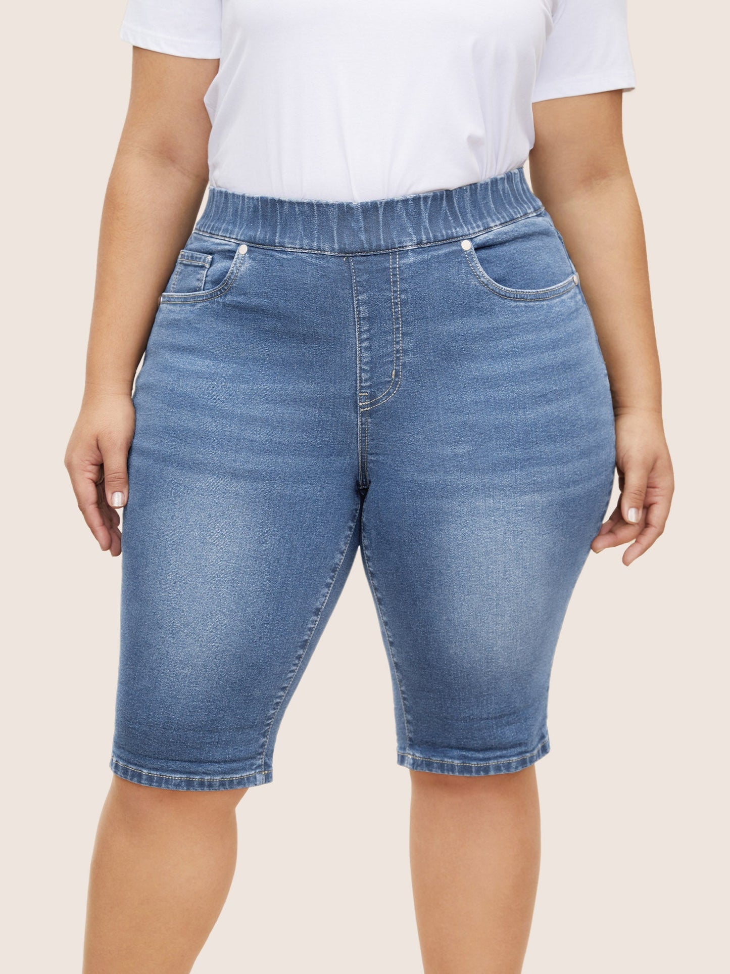 Pull-On Folded Hem Knee-Length Denim Shorts