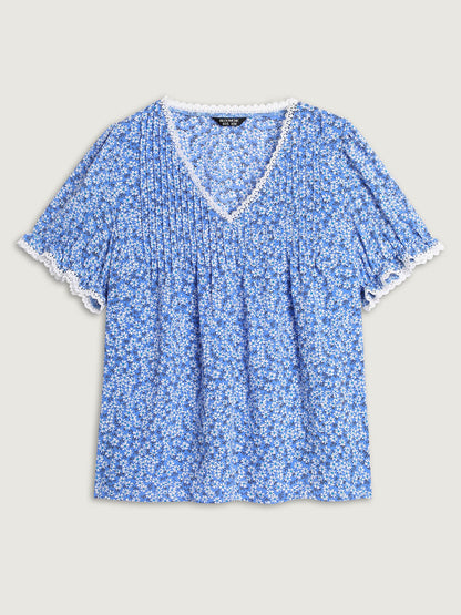 Micro Floral Print Lace Trim Blouse