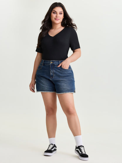 Raw Hem Stretchy Straight-Leg Denim Shorts