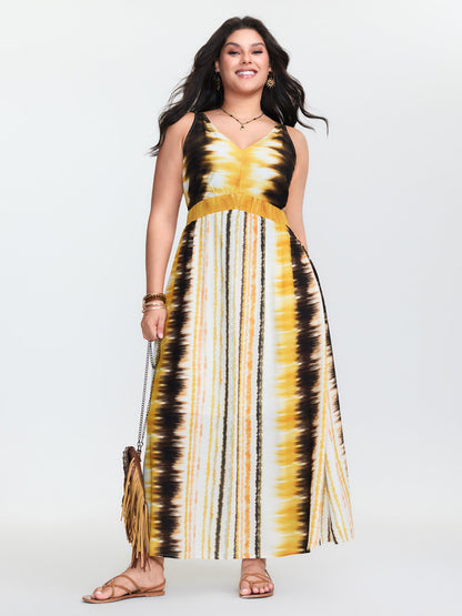 Color Gradient V-Neck Shirred Waist Maxi Dress
