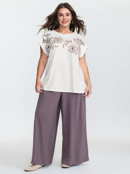 Floral Cut-Out Embroidery T-Shirt