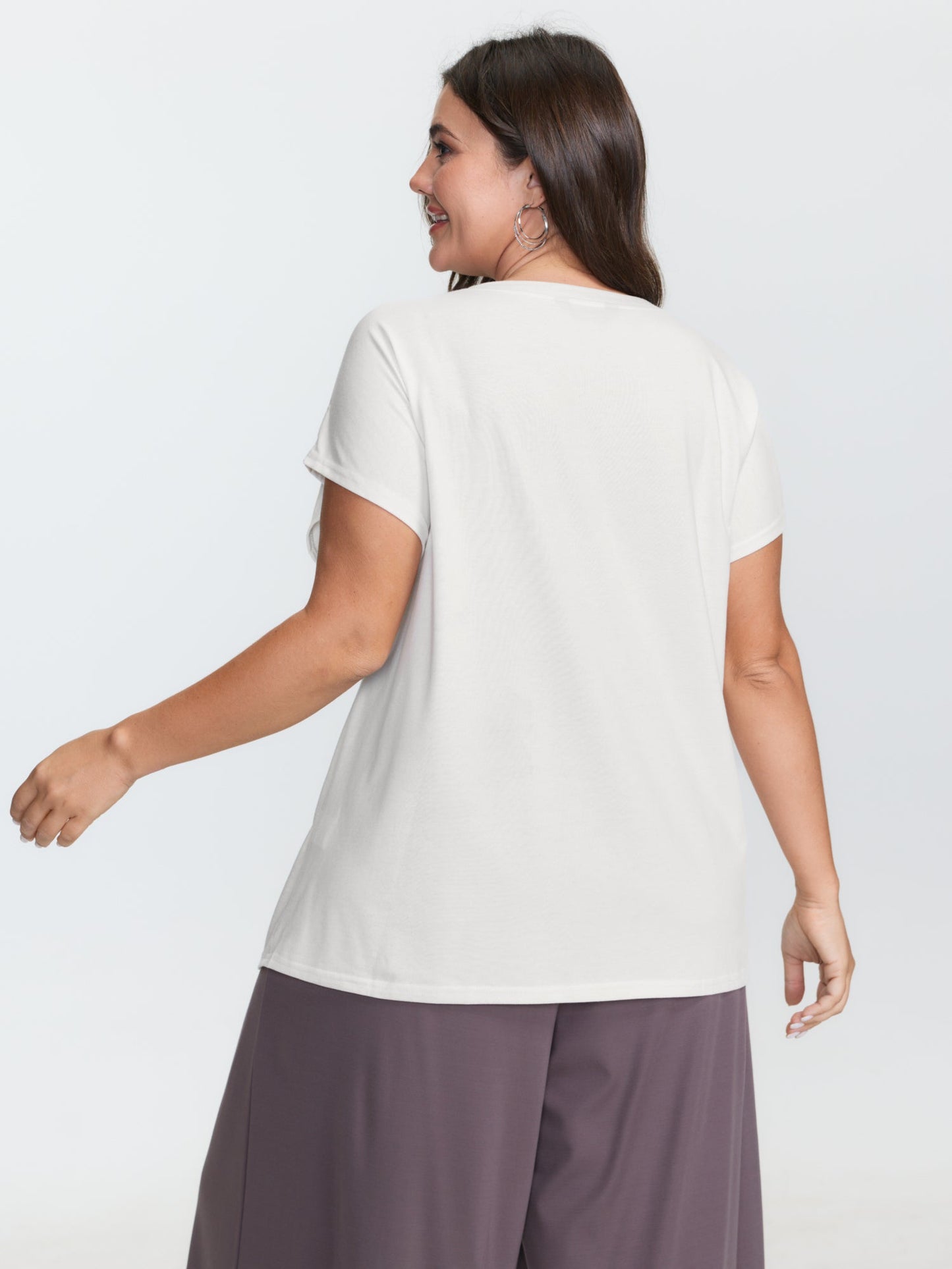 Floral Cut-Out Embroidery T-Shirt