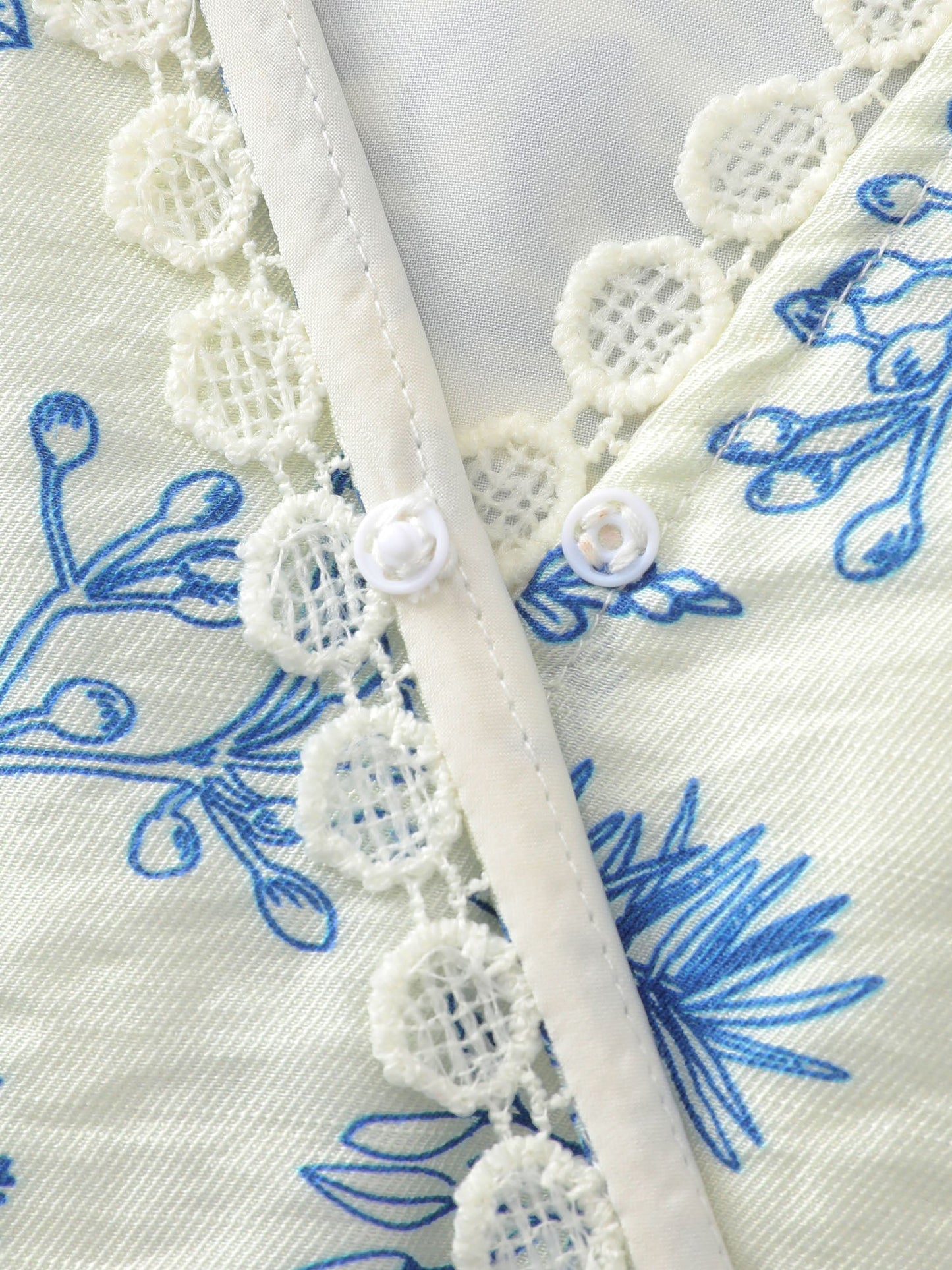 Femme Floral Print Lace Trim Maxi Dress