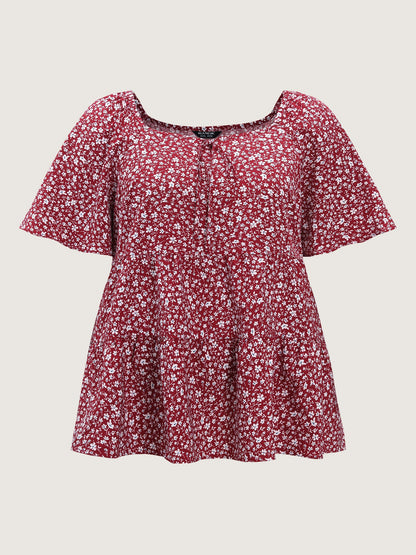 Micro Floral Print Sweetheart Neck Blouse