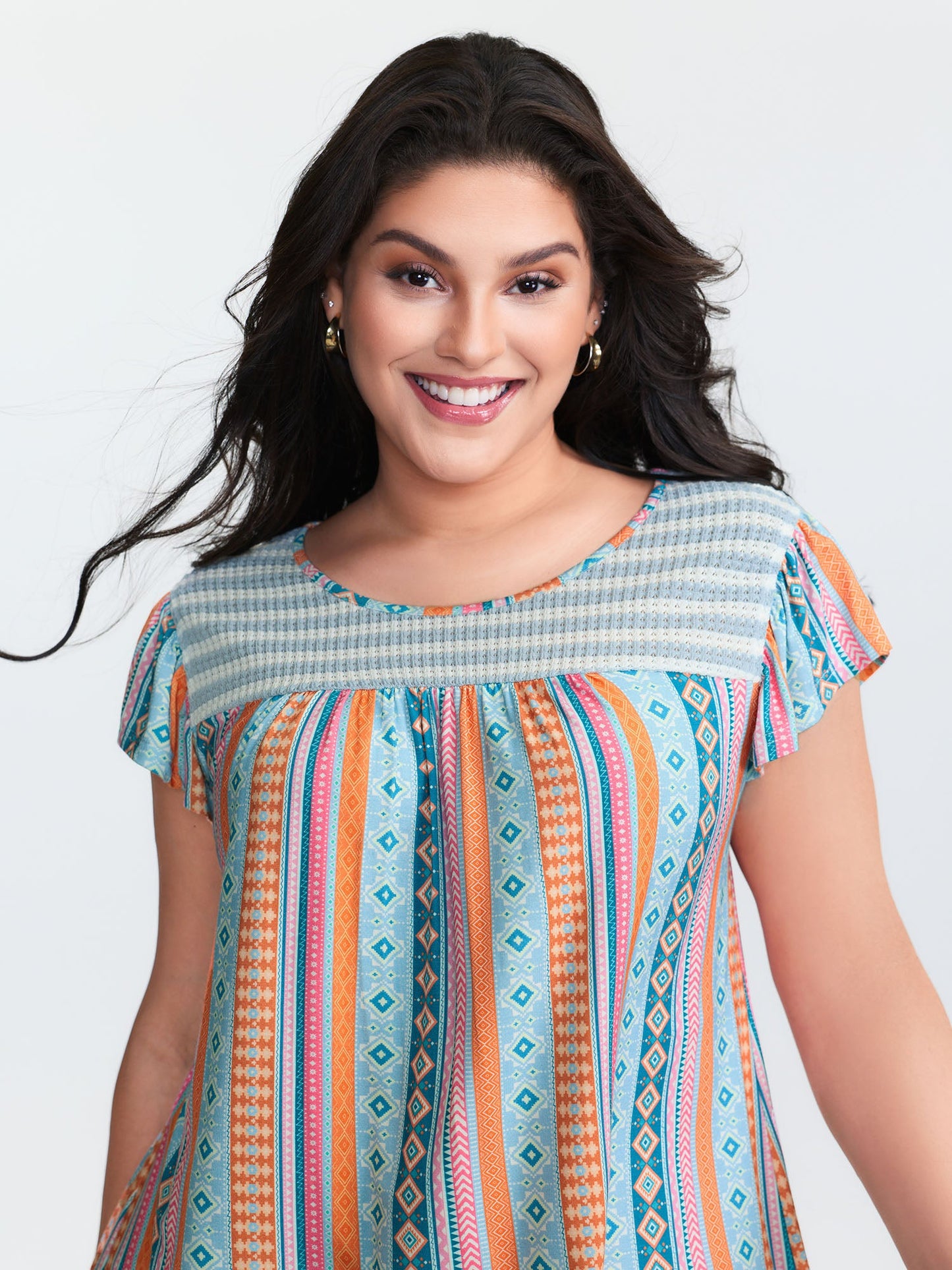 Geometric Print Ruffled Sleeve Knit Top