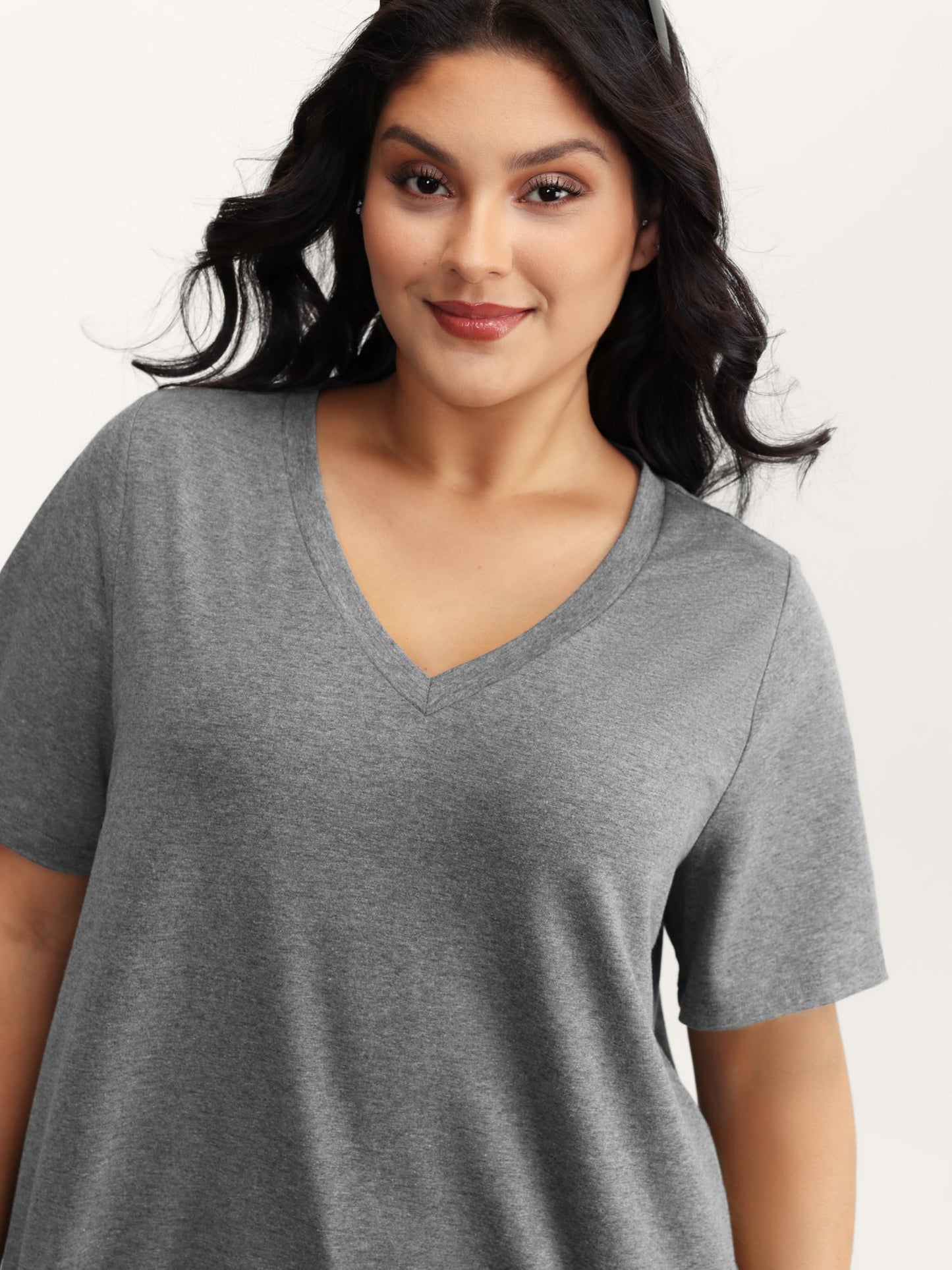 Stretchy Plain V-Neck T-Shirt