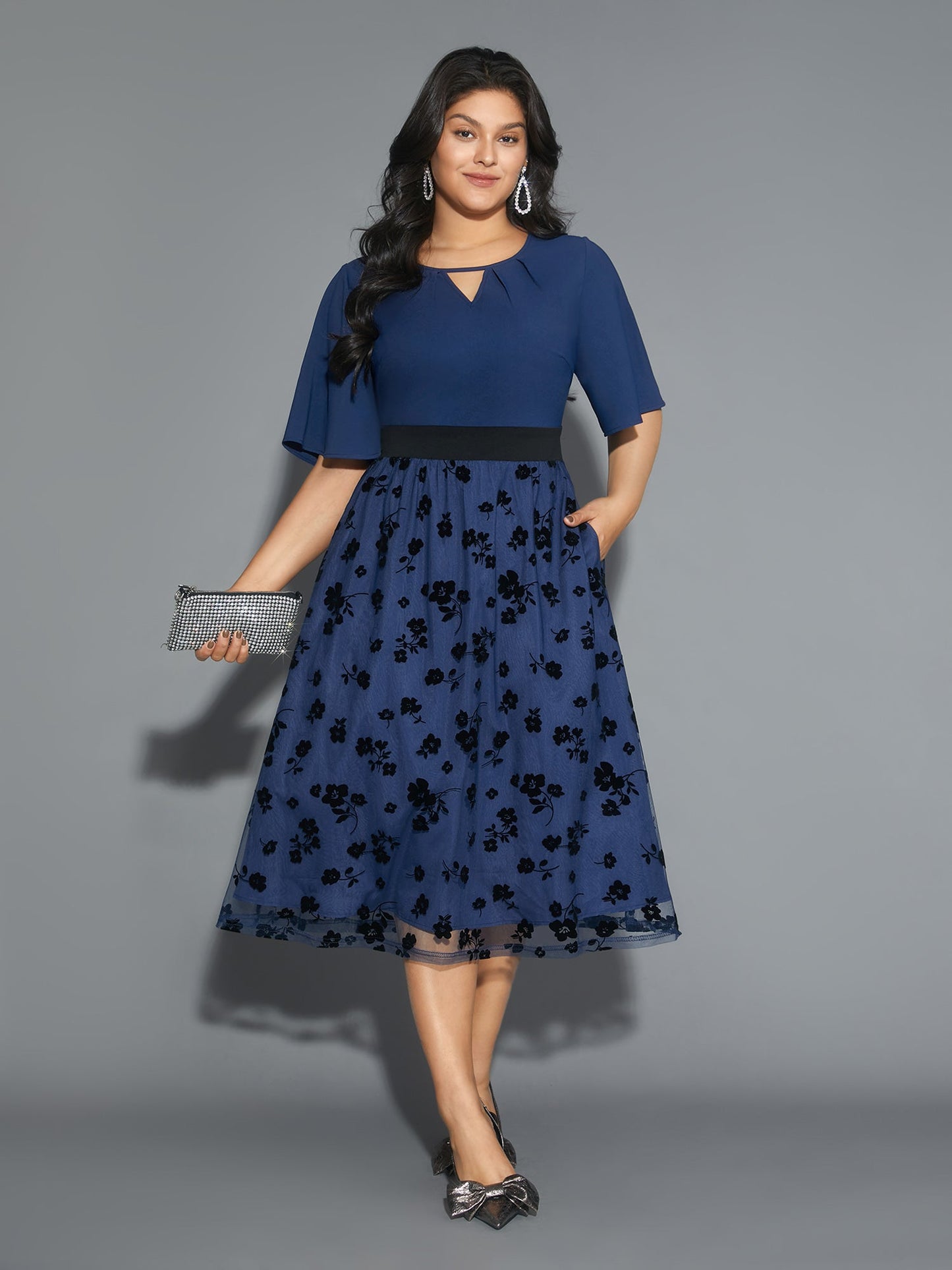 Floral Embroidered Mesh keyhole Dress
