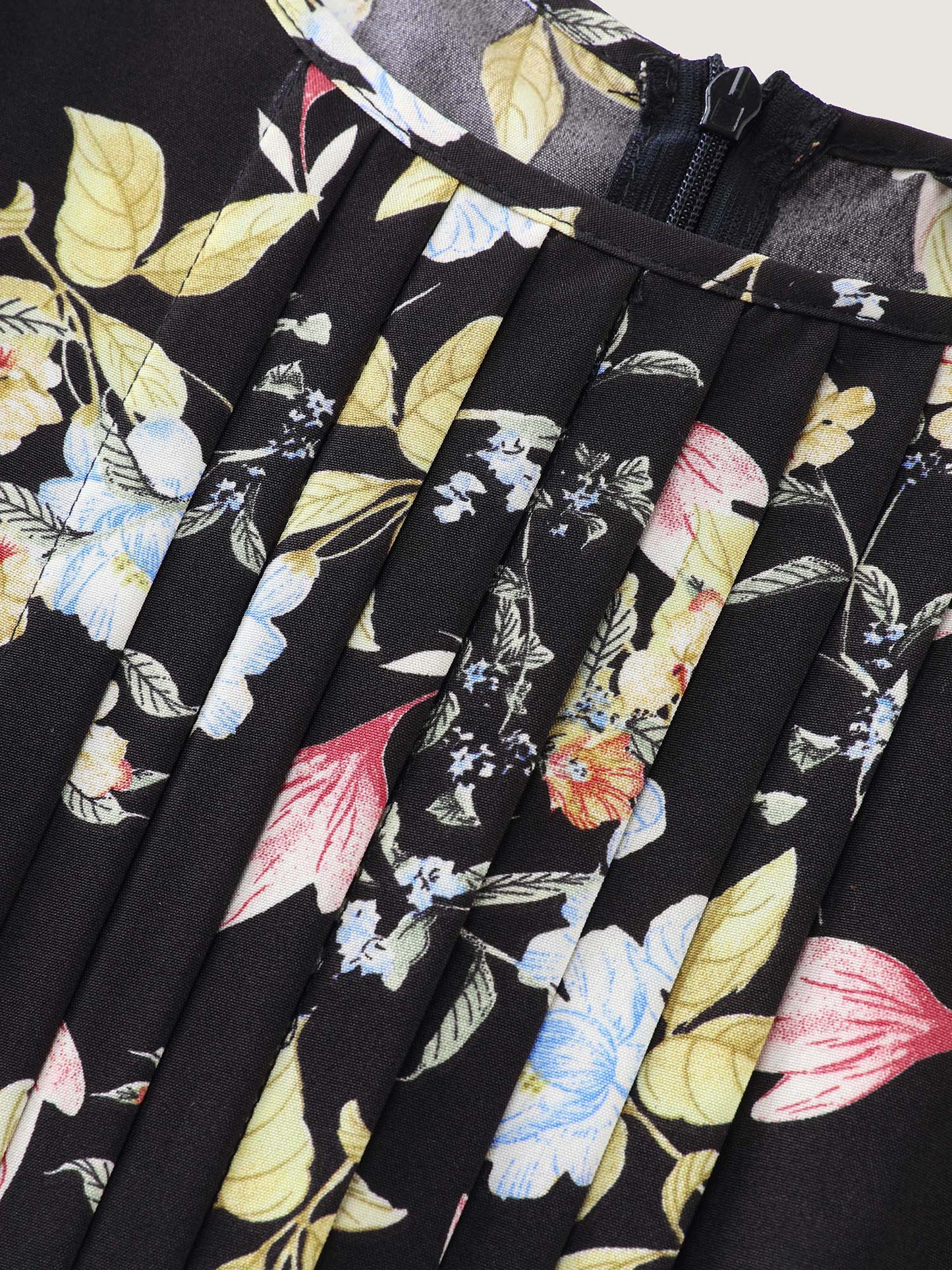 Floral Print Belted Plicated Detail Jumpsuit