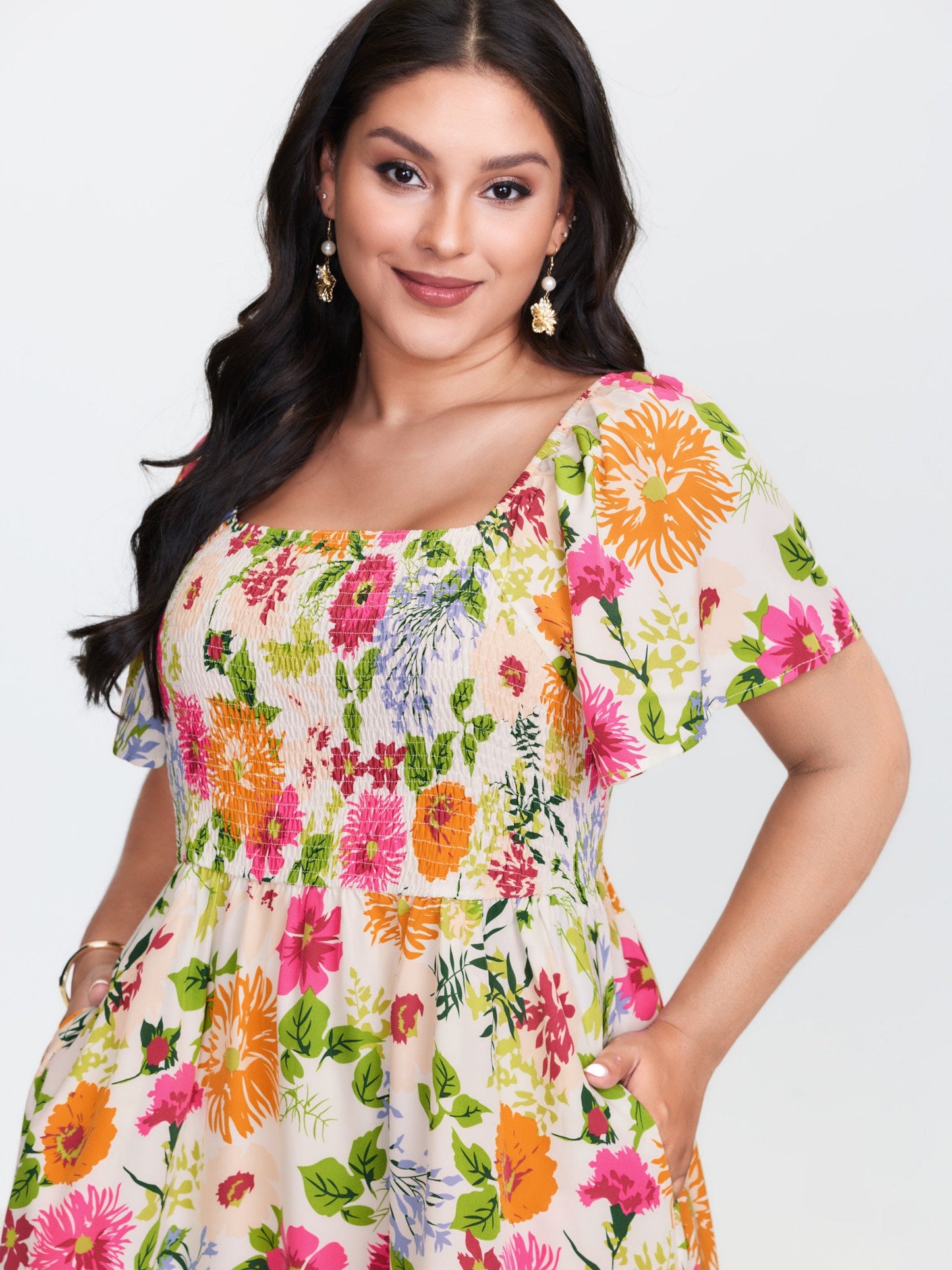 plus size Floral Shirred Square Neck Pocket Midi Dress