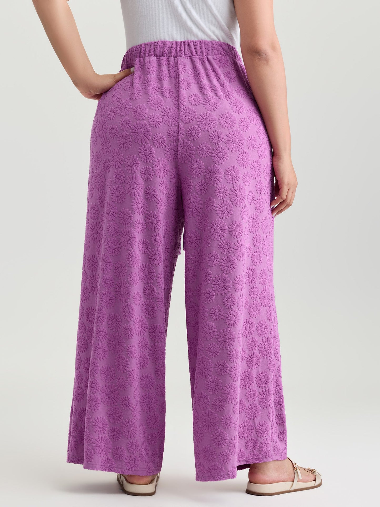 Drawstring Textured Wide-Leg Pants
