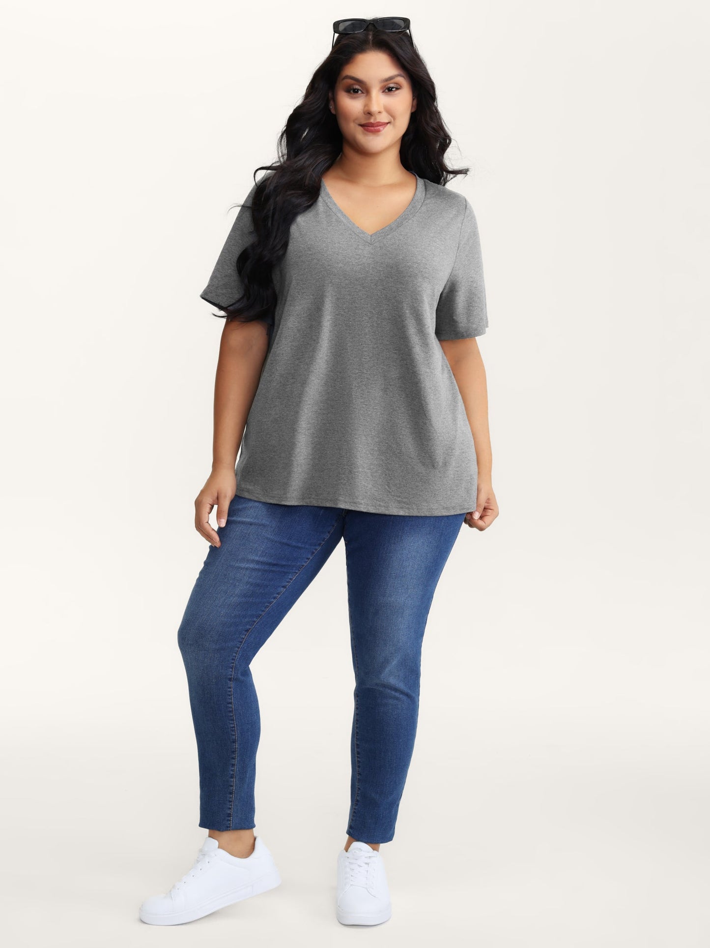 Stretchy Plain V-Neck T-Shirt