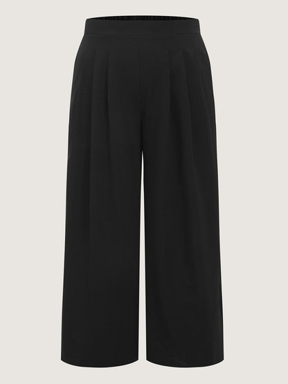 Pleated Wide-Leg Curve-Friendly Pants