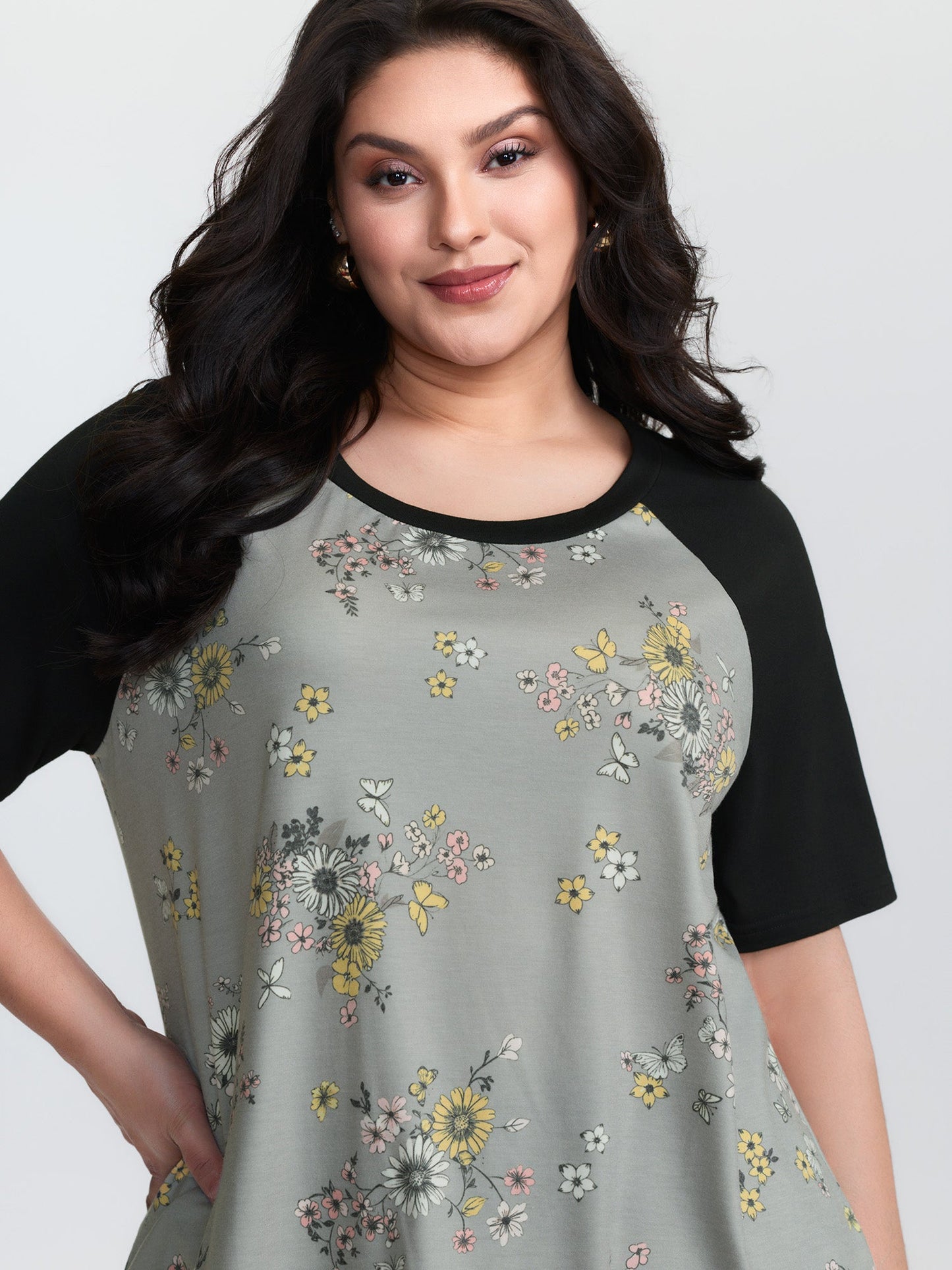 Floral Print Contrast Raglan Sleeve T-Shirt