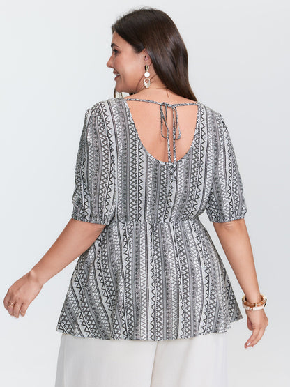 Geometric Print Back-Tie Blouse