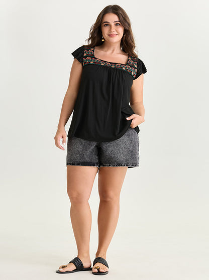 Floral Embroidered Neckline Knit Top