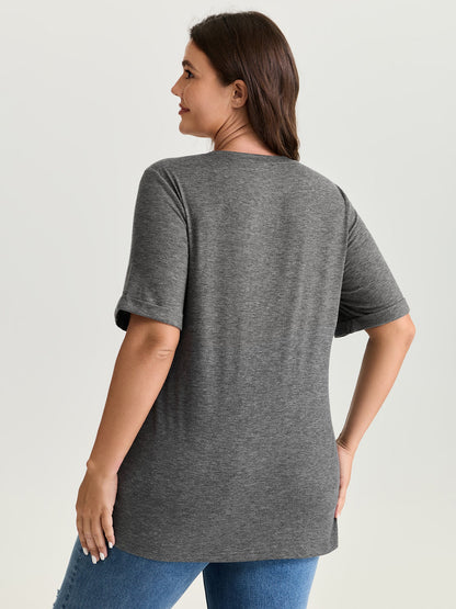 Supersoft Cute Cat Mom Round Neck T-Shirt