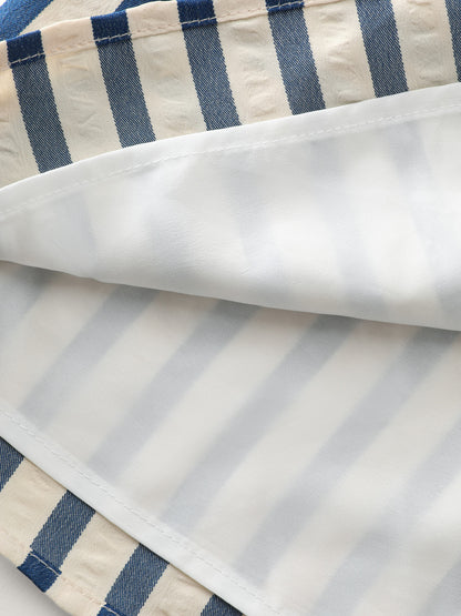 Asymmetrical Stripes Pockets Lined Shorts